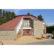 Könyvtári, Információs és Közösségi Hely